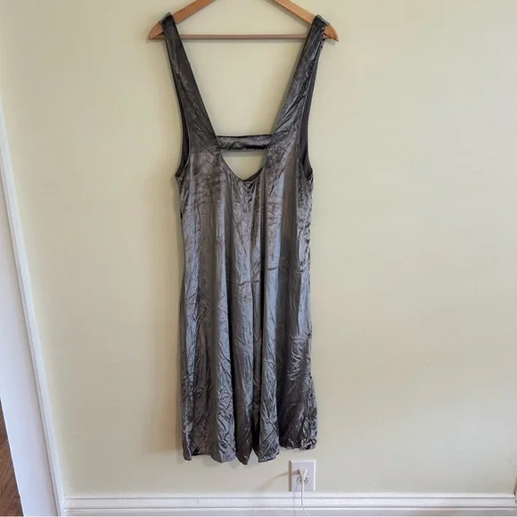 Anthropologie Maeve Velvet Cropped Wide Leg Jumpsuit Overalls Silver Size XS - Picture 5 of 8